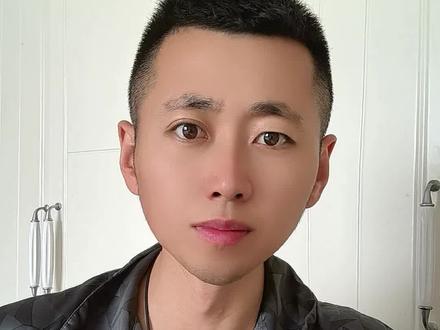 明天骑士生死战,赛前前瞻来了,兄弟们,点赞关注🫰🫰🫰#骑士VS活塞 #詹姆斯哈登 #勒布朗詹姆斯 #詹姆斯 #骑士