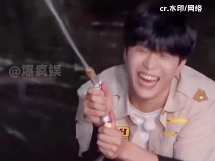 在最要面子的年纪丢了面子...#刘耀文 #朱志鑫 #苏新皓 #陈哲远 #范丞丞