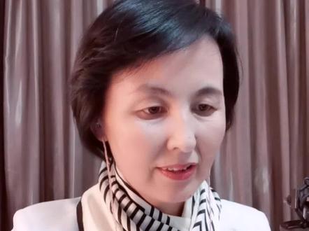 想变美吗?读书吧。#优雅气质 #爱生活爱美丽 #读书成长