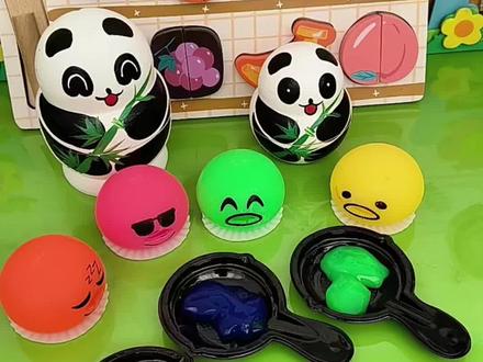 小黄吃错❌饭挨打了#水果对对碰积木拼图#呕吐🤮蛋玩具#熊猫套娃@抖音精选官方账号