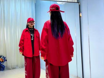 #新舞首发 #越来越好 #曳步舞 #背面口令分解 #慢教程 喜欢的可以收藏起来哦@DOU+小助手 @抖音小助手