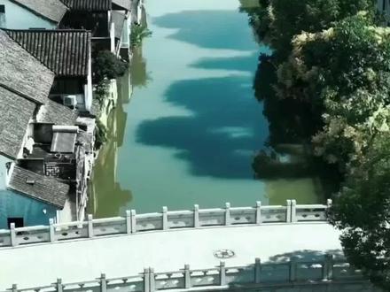 常熟划地之憾”通常指常熟在历史上未能升格为地级市,以及部分区域被划出所引发的长期遗憾情绪。#景点打卡 #寻找历史的痕迹