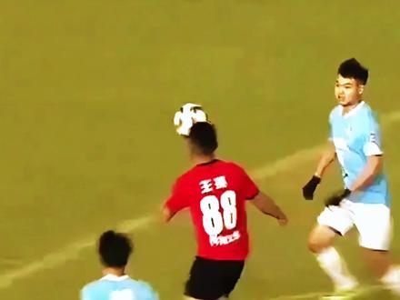 渝超惊现世界级神进球!黄健翔:这停球是关键 11月29日永川vs璧山#黄健翔 #渝超#永川#璧山#重庆@抖音小助手 @抖音Dou+上热门 @抖音创作小助手