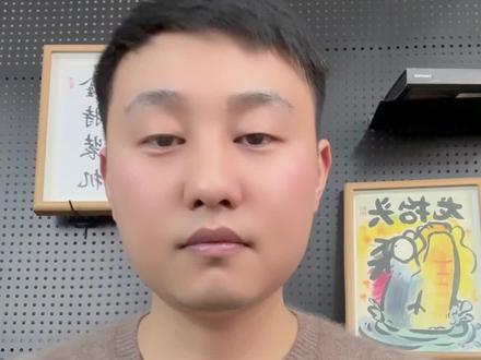 显卡占用率100%到底意味着什么?很多人一看占用率拉满就慌了。其实,显卡的“占用率”和显存的“占用率”完全是两码事。看完这个视频,你就能看懂任务管理器里那些神秘数字,从此不再被忽悠。觉得有用记得点赞收藏!#显卡知识 #电脑小技巧 #硬件科普 #黑神话悟空 #装机避坑