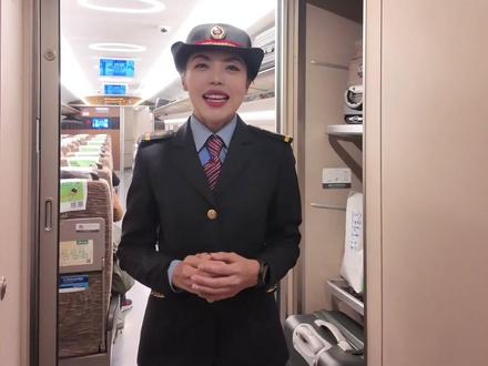 乘坐动车全攻略来啦! 买到无座怎么办?行李放不下怎么办?动车上手机没电怎么办?热水怎么打?一个视频全学会!#春运 #无座 #行李