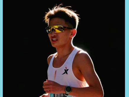 东京!丰配友打破国家纪录,中国马拉松步入205进代 #2026东京马拉松 #丰配友 #丰配友打破国家纪录 #大迫杰 #铃木健吾