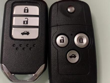 教大家本田车钥匙如果更换电池 #本田 #思域 #遥控器 本田,思域,雅阁,XRV,CRV,锋范,飞度,缤智,冠道,杰德,遥控器更换电池教程