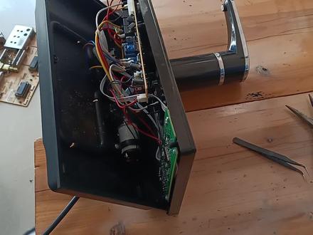 茶吧机插电无显示,检查发现烧坏元件,原因竟是小动物进入引起!