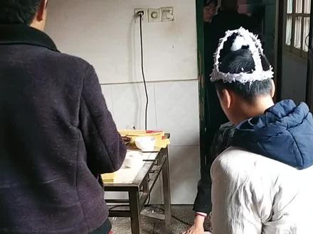 株洲锣鼓为四姑父超渡亡魂,愿姑父早赴极乐早登仙界早来人间!