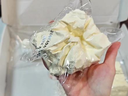 🍷捏圈的口香糖也是让我捏到了 @MIYOU创意捏捏 这次的黏糊泥我很喜欢!下饭捏捏开箱测评#开箱 #大人也要玩玩具 #强烈推荐 #捏捏 #捏捏乐