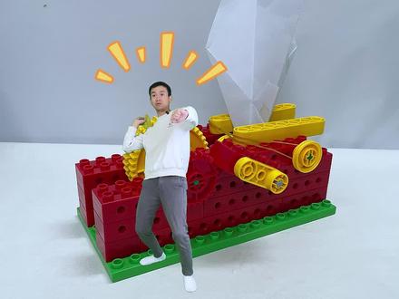 小小人的纸飞机发射器,据说能飞70#积木搭建 #乐高积木 #益智玩具 #积木 #乐高