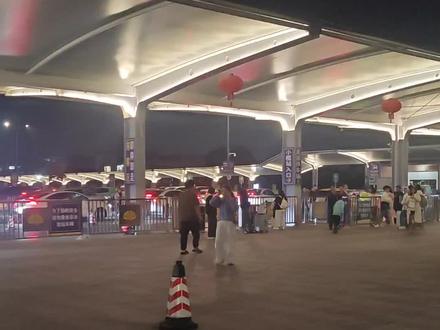 中山 小榄站,人从众,人山人海#中国智能锁产业基地#中国男士内裤基地#中国五金之都#中国家电之都#车站 #小榄站