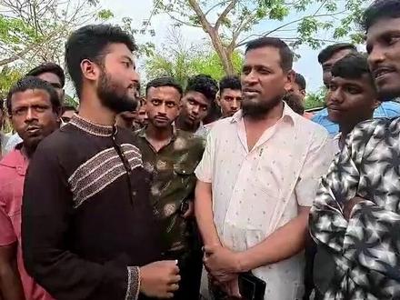 在场 听他们要求,每个村领导一部手机。杉野世界行 #在场 #杉野世界行