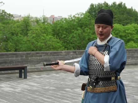 教大家怎么帅气的舞剑花,剑花教程
#功夫 #涨知识