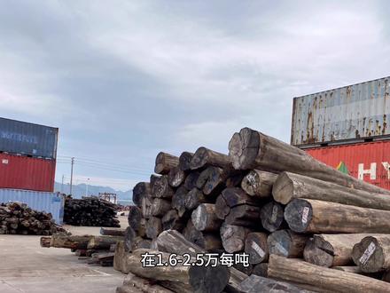 国标红酸枝-绒毛黄檀,高性价比红酸枝家具,价格非常亲民,值得入手的一款材质#红木家具 #榫卯结构 @DOU+小助手