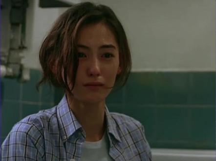 张柏芝最后悔的
不是和经纪人余毓兴打官司,而是和向太彻底闹掰。#张柏芝#演员