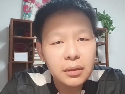 行政复议法修改了
行政复议法真的修改了,还修改了不少地方,2024年1月1日实施,很值得关注。借着《行政复议法》修改之际,我还是想和各位分享一些,行政复议程序的价值。
我是很建议当事人走行政复议程序的。通过行政复议程序来化解行政纠纷是当前的一个趋势。这是当事人一次说理的机会,要尽量抓住。
在行政复议阶段,我认为当事人应当把握住如下几点:
第一,要及时查阅、复制行政机关提交的证据。当事人申请行政复议之后,行政机关是会向复议机关提交书面的答辩状及证据材料的。当事人是有权查阅和复制。通常情况下,我在提交复议申请书的时候,会在复议申请书中提出查阅证据材料的申请,同时提交一份阅卷申请书。
第二,书面提出复议听证申请。不是所有的复议案件都会听证的,但是咱们当事人要尽力争取能够听证,申请是必要的。
第三,查阅过行政机关证据材料之后,是需要尽快向复议机关提交书面意见的。律师的代理意见也好,当事人的陈述意见也好,是需要尽快将意见整理好提交给复议机关的。其中肯定是要包括对行政机关证据发表质证意见。
第四,从行政行为合理性的层面进行论述。行政行为应当同时具备合法性和合理性。人民法院审查的时候,更侧重于审查行政行为的合法性,而在复议阶段,当事人是应当有倾向性地在行政行为合理性的问题上进行论述的。
以上意见,供各位参考。
2023年9月2日于哲律师写于北京运河书房#行政诉讼 #北京律师 #行政处罚 #再审律师#行政律师