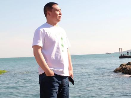 豆包硬刚,反围剿开始。 #商业思维 #财经 #豆包 #AI #AI硬件