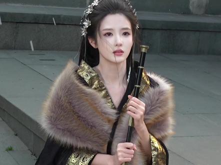 这一世英名我不要
#虞姬 #古风 #小星期大王