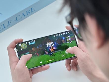 iQOO Z11实测!天玑8500功耗偏高,但友商都在涨价 对比红米Turbo5 Max、一加Ace6T你会怎么选呢?#iQOOZ11 #测评君数据库 #手机评测