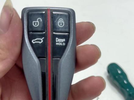 HS5钥匙电池更换讲解#红旗