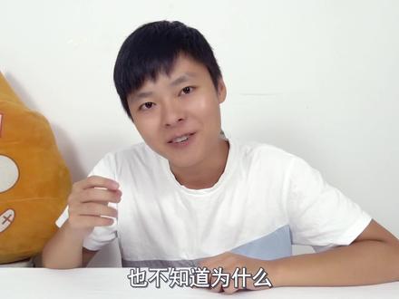 小伙模仿电影剧情,用保鲜膜将自己包成木乃伊,靠自己能挣脱吗?