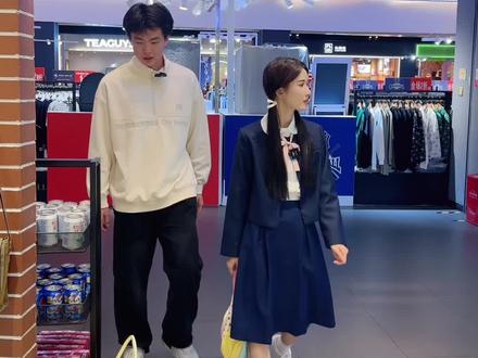 校草怎么能这样骂姑姑,到底怎么回事#姐姐