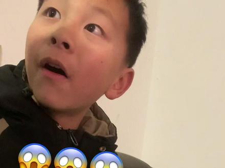 恶搞弟弟 让朋友假扮和平精英客服 结果弟弟…#姐和弟 #和平精英 #恶搞