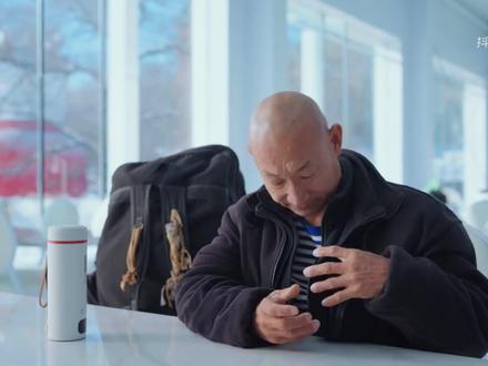 上天给予我什么,我就享受什么;上天让我失去什么,我就放下什么。#冬泳怪鸽 #励志语录 #半壶纱 #刘珂矣