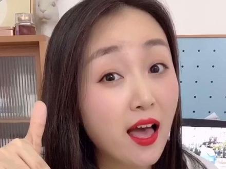 内螺旋尾的法斗,尾巴根要经常抠一抠哦!#法斗