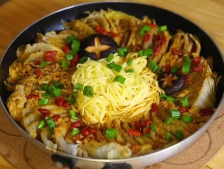 泡面的100种料理 水煮白菜面 #泡面的神仙吃法 #泡面