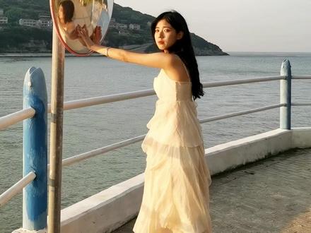 陪她总要来一次舟山,为什么?因为这里有大海…还有…海鲜…#带你去看海 #闲话舟山 #享受这悠闲时光