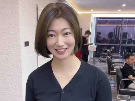 所有宝妈剪完不用打理的减龄短发发型 瞬间年轻时尚气质#减龄短发 #显脸小 #锁骨发 #郑州发型设计 #2023流行发型推荐