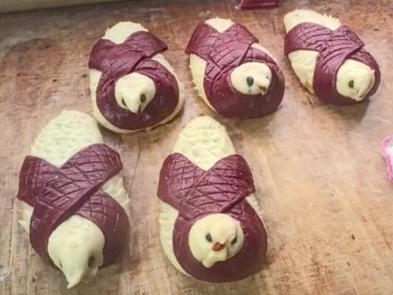 #上热门创作灵感 出了嫁的女儿正月十六要给妈妈送大雁了#蒸蒸日上 #亲手制作 #花式面点 #没事霍霍面