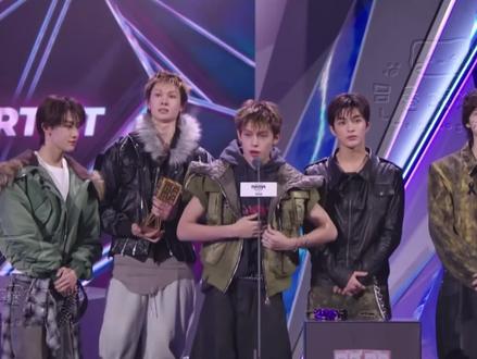 hybe真的学会黑红了? #kpop #kpop男团 #cortis #cortis赵雨凡 #赵雨凡