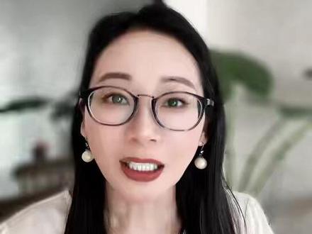 雷军持股 97%,八大金刚只剩 3 人,小米到底要干什么? 雷军持股 97%,八大金刚只剩 3 人,小米到底要干什么?
#小米 #雷军 #黎万强 #洪锋 #小米八大金刚 #小米汽车 #科技公司 #创业 #商业解读 #新能源汽车