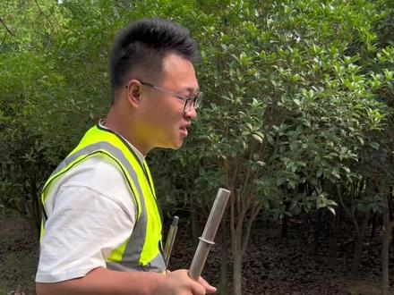 你家盖房地基承载力达到设计要求了吗? 建房一定不是嘴巴说的,所有东西都是经过科学的计算,有专门的仪器,有专业的人去进行结构的计算,一定要按照要求去做是不会错的,轻型重力触探仪,主要作用是测试地基土质承载力,看看是否能够达到设计要求,地基是建房的第一步,也是建房最重要的一步,后期房子如果出现了开裂,70%的原因都是因为地基受力不均下沉造成的,据粉丝说,已经付出去十几万了,本来建房是一件开开心心的事,结果搞成这样,工地也停工了,父母那边 也要安抚着给,怕他们操心, 真的是有苦说不出啊…#盖房子 #宅基地建房 #农村自建别墅 #轻型触探仪 #合肥大包盖别墅梁校长