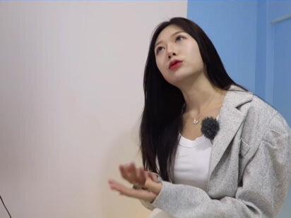 女网红收到100万直播打赏,40万的约定分成分文未得,反要倒赔500万,究竟为何?#直播打赏#法律科普 #女主播