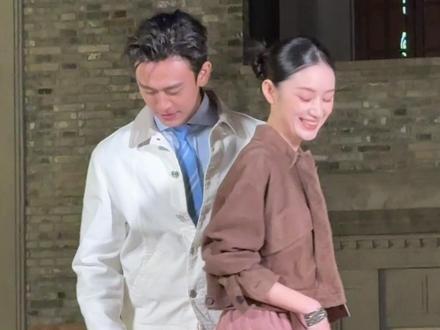 王天辰 郭晓婷 俩人害羞到极致#王天辰 #郭晓婷 #王天辰郭晓婷同框 #路人视角 #现场实拍