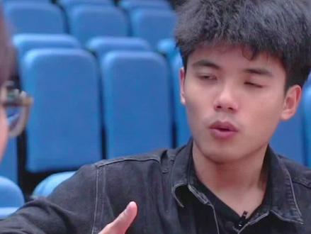 大家关心的 #花呗将全面接入央行征信系统 的问题,我们找到了运营经理来聊一聊