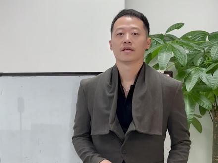 马斯克说,短视频「腐蚀人们的大脑」,你同意吗? #AI #马斯克 #短视频 #热点 #AI工具