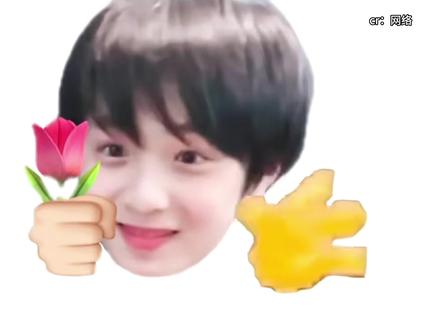 刘耀文生怕人家不知道他去阿勒泰陪宋亚轩滑雪了#文轩 #刘耀文 #宋亚轩 #滑雪 #时代少年团