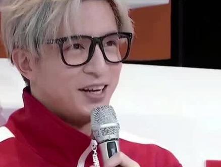 #光泽 #空心 #假音 这首歌太高了,真的是太好了