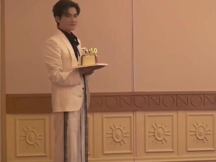 喜欢的是他俩身上淡淡的幸福和细水流长的感觉#江衡李沛恩#奖励cp