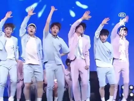 世界上所有女团舞就该都让徐明浩跳一遍!!#徐明浩#iroha#seventeen#illit#ItsMe舞蹈挑战