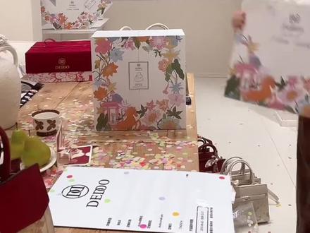 你的母亲节礼物正在展示中,晚上7点不见不散 #直播高光 超越相似主播点赞值#母亲节 #母亲节礼物 #母亲节送礼送到心坎里 #dedoo旗舰店