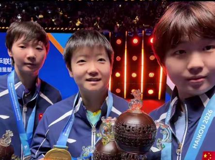 孙颖莎回国发文表感恩,8字道尽与王曼昱的关系,启蒙教练有忧虑#故事#真实故事 #社会百态 #国乒 #抖音扶持计划