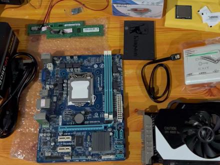 三号机登场,330元,畅享4K视频,英雄联盟极高画质200帧 CPU:E3 1220v2,¥34(淘宝)
主板:一线技嘉华硕H61主板支持22/32纳米, ¥37(淘宝)
内存:宇瞻/金邦/金泰克1600频率,4G,两根,¥16(淘宝)
显卡:GTX750,2G,¥150(闲鱼)
固态:金士顿240G送sata线,¥45(闲鱼)
散热:玄冰100下压式,¥5.6(拼多多)
电源:安钛克额定300W带显卡供电线,¥36.5(淘宝)
电源线:¥3(淘宝)
机箱:纸盒子, ¥0
开机跳线:¥1.58(拼多多)
开机键:常开门禁开关,¥1.34(拼多多)
总计: ¥330.02
#垃圾佬 #diy电脑 #装机