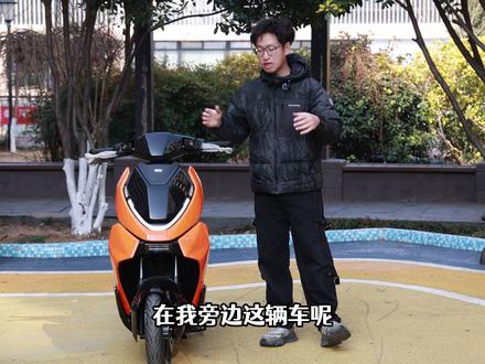 对标小牛风速系列,极核AE4 SE+综合表现怎么样? #极核电动车 #极核AE4 #极核AE4SE #小牛风速 #电动车推荐