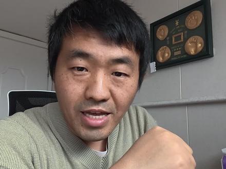 #知识前沿派对 电气间隙是指两个导电部件之间,或导电部件与设备防护界面之间的最短空间距离。它代表通过空气介质实现绝缘的最短路径,其大小直接影响电击穿风险。
爬电距离是指上述相同部件之间沿绝缘表面的最短路径距离。它主要考量的是沿面放电(爬电)的风险,通常要求数值大于电气间隙。
开槽等措施可以增加爬电距离,但无法改变电气间隙。因此,设计时必须同时满足两者要求。
#电路 #电子技术 #电工知识 #控制器 @DOU+上热门 @DOU+小助手 @抖音创作灵感 @抖音媒体内容优推官 @抖音创作小助手 @抖音记录美好生活 @抖音知识